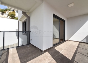 Просторная вилла в центре Аланьи с красивым панорамным видом на море