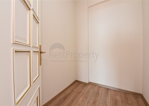 Просторная вилла в центре Аланьи с красивым панорамным видом на море