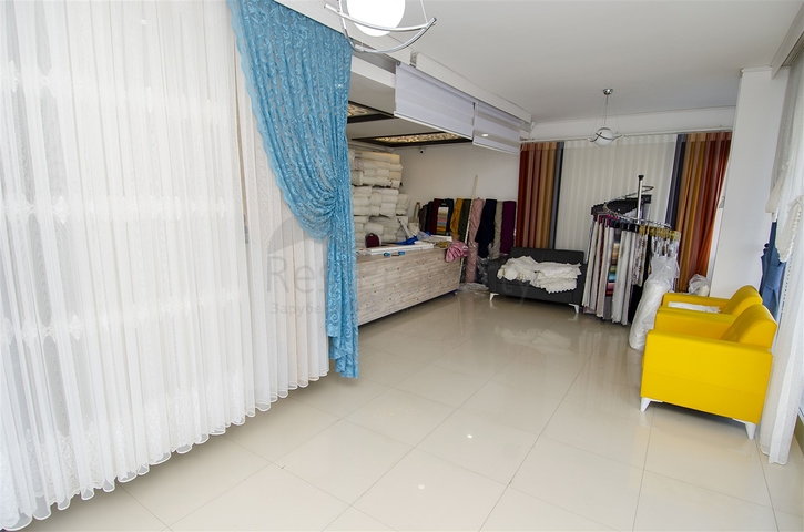 Коммерческое помещение в центре Антальи