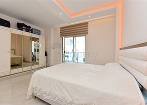 Большая меблированная квартира 2+1 в комплексе люкс класса