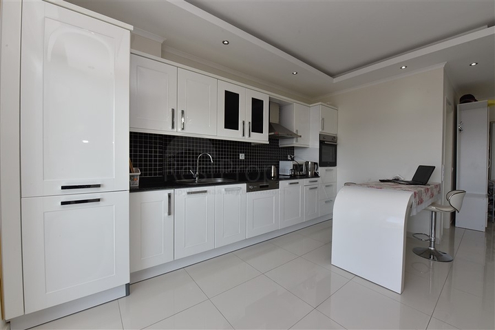 Трехкомнатная квартира в районе Кестель