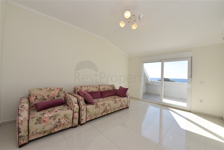 Трехкомнатная квартира в районе Кестель