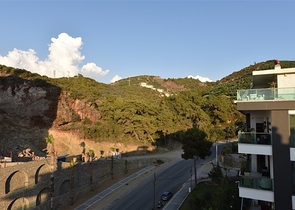 Четырехкомнатный пентхаус в комплексе класса люкс