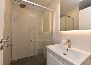 Четырехкомнатный пентхаус в комплексе класса люкс