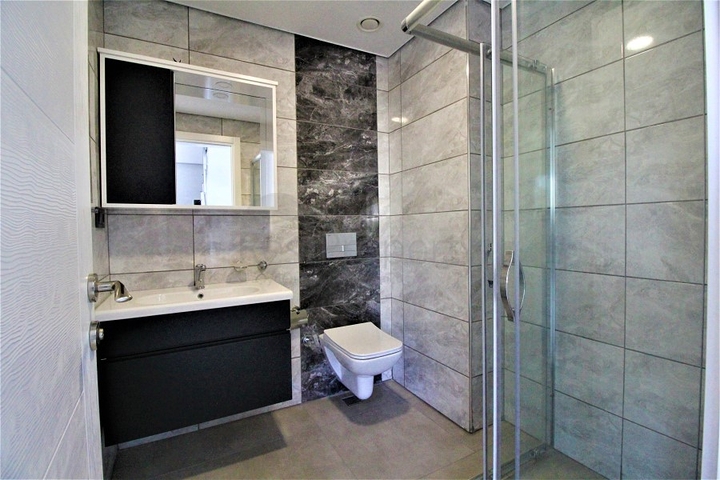 Пентхаус 2+1 в живописном месте в районе Махмутлар