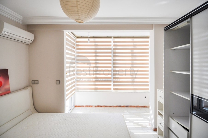 Квартира 1+1 в туристическом центре Алании