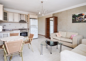 Квартира 1+1 в туристическом центре Алании