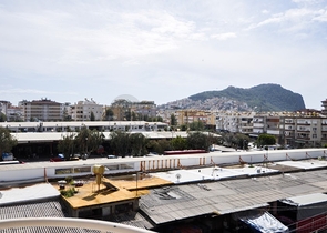 Квартира 1+1 в туристическом центре Алании