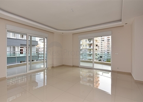 Трехкомнатная квартира в русскоязычном районе Махмутлар