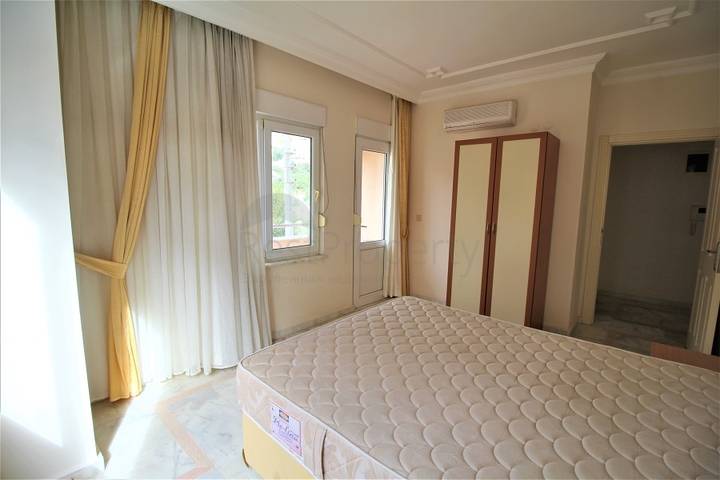 Просторная трехкомнатная квартира в центре Алании