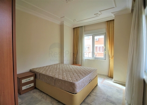 Просторная трехкомнатная квартира в центре Алании