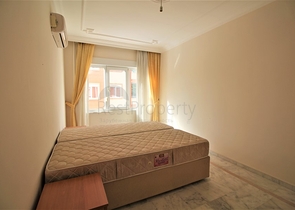 Просторная трехкомнатная квартира в центре Алании