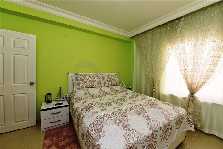 Трехкомнатная квартира с мебелью