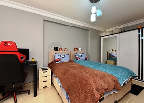 Трехкомнатная квартира с мебелью