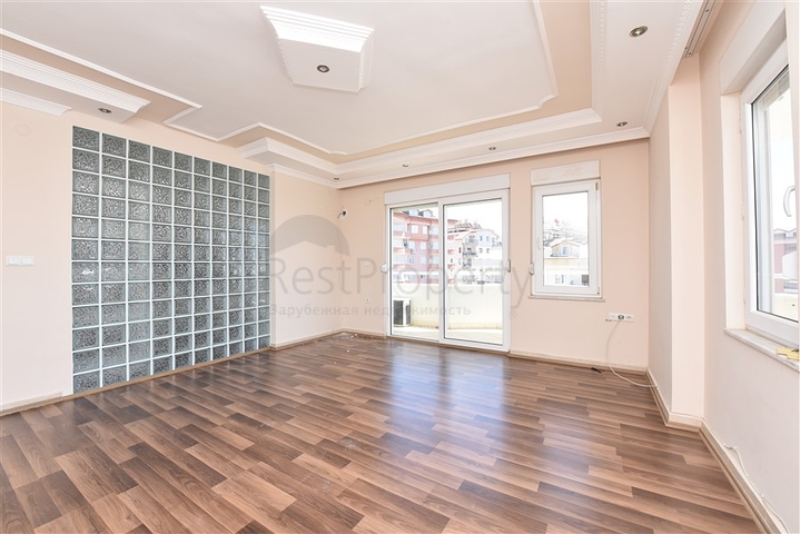 Трехкомнатная квартира в районе Джикджилли