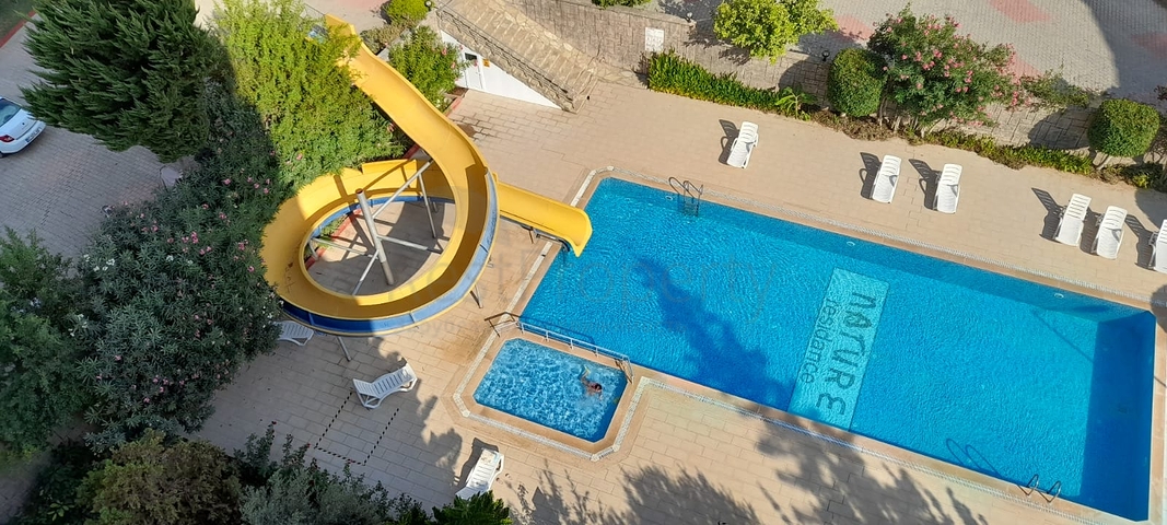 Трехкомнатная квартира в районе Джикджилли