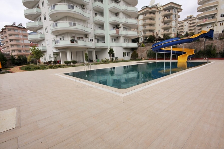 Трехкомнатная квартира в районе Джикджилли