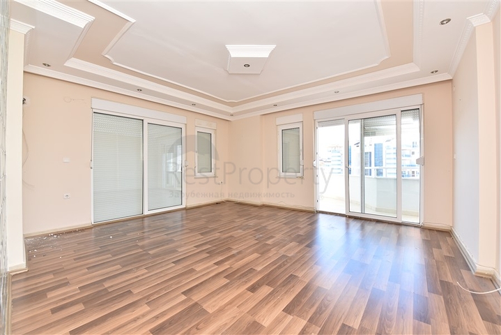 Трехкомнатная квартира в районе Джикджилли