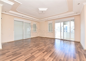 Трехкомнатная квартира в районе Джикджилли