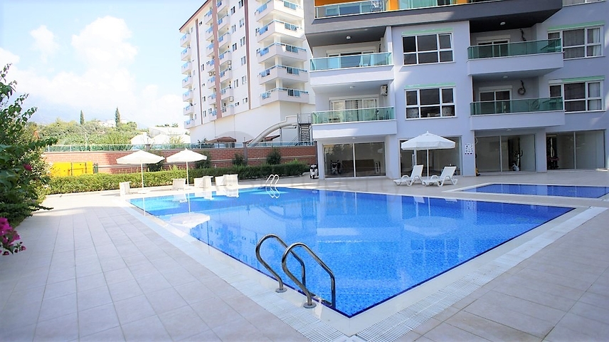 Новая меблированная квартира 1+1