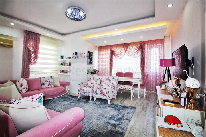 Просторная квартира 3+1 с отдельной кухней в Коньяалты