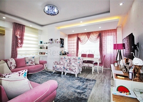 Просторная квартира 3+1 с отдельной кухней в Коньяалты