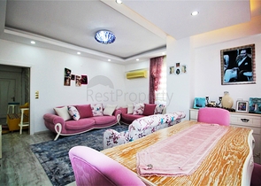 Просторная квартира 3+1 с отдельной кухней в Коньяалты