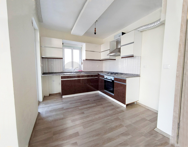 Квартира 2+1 в Коньяалты, Хурма