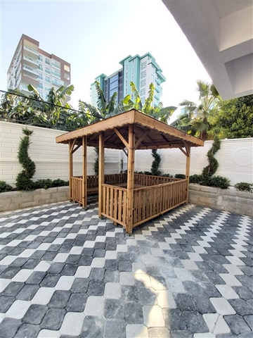 Двухкомнатная абсолютно новая квартира в Махмутларе