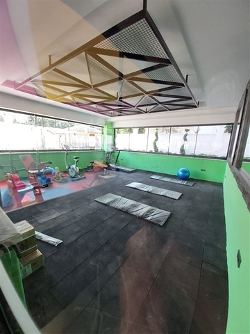 Двухкомнатная абсолютно новая квартира в Махмутларе