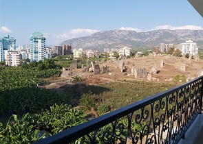 Двухкомнатная абсолютно новая квартира в Махмутларе