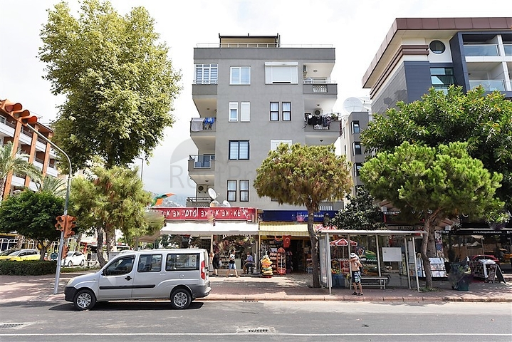 Меблированная квартира 2+1 с видом на пляж Клеопатра