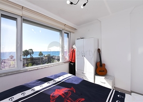 Меблированная квартира 2+1 с видом на пляж Клеопатра