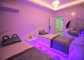 Квартира 2+1 с видом на море в районе Махмутлар