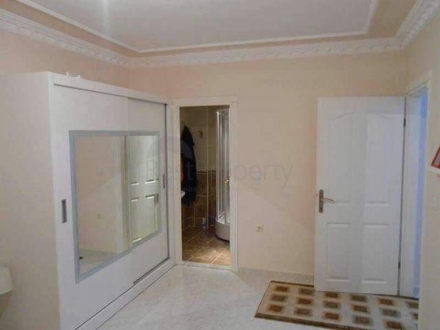 Трёхкомнатная квартира в Махмутларе