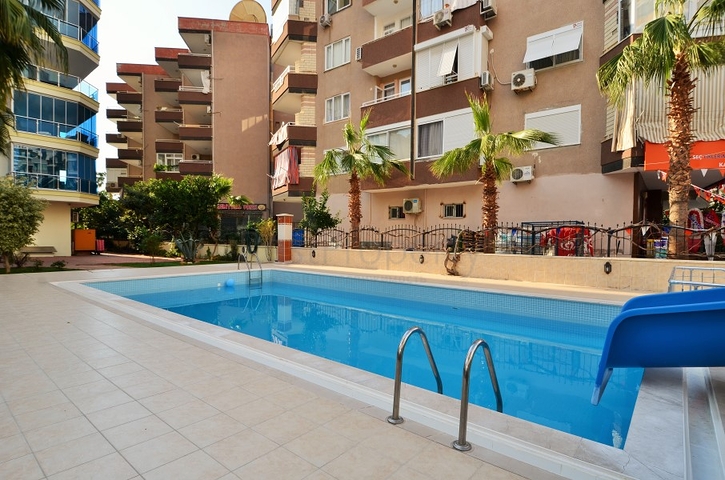 Трёхкомнатная квартира в Махмутларе