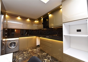 Шикарная меблированная вилла планировкой 3+1 в центре Аланьи