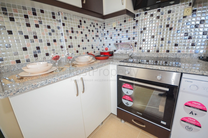 Меблированная квартира 2+1 с видом на море в районе Махмутлар