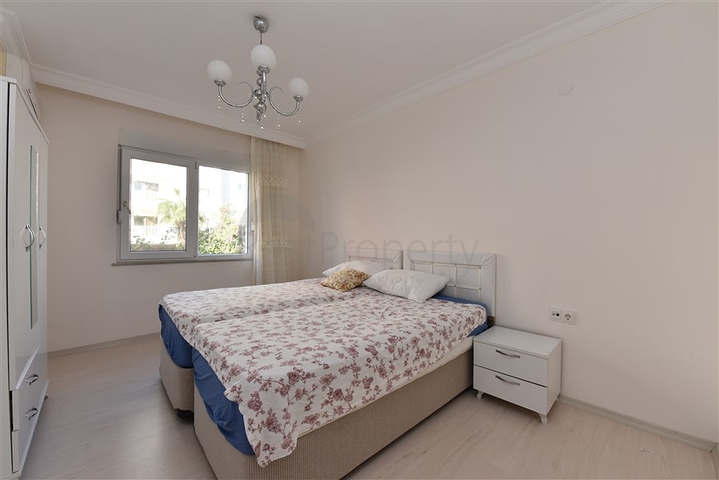 Просторная квартира 2+1 в 100 метрах от моря 