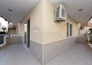 Просторная квартира 2+1 в 100 метрах от моря 