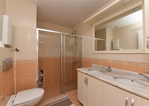 Просторная квартира 2+1 в 100 метрах от моря 