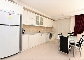 Просторная квартира 2+1 в 100 метрах от моря 