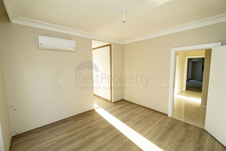 Квартиры 1+1  в новом комплексе в Лимане