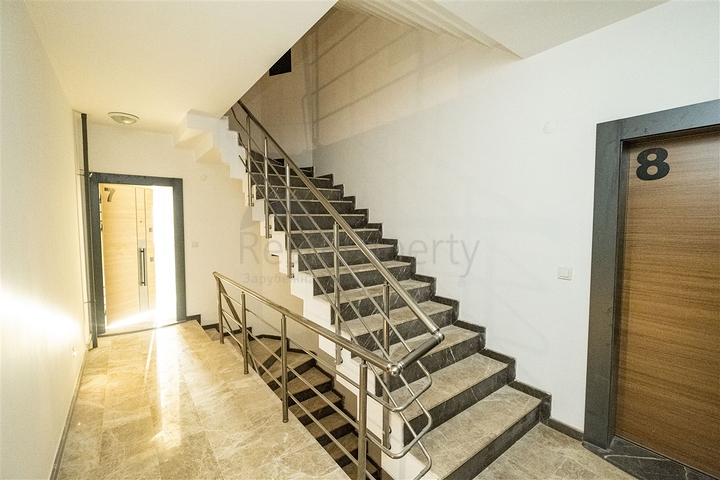 Квартиры 1+1  в новом комплексе в Лимане