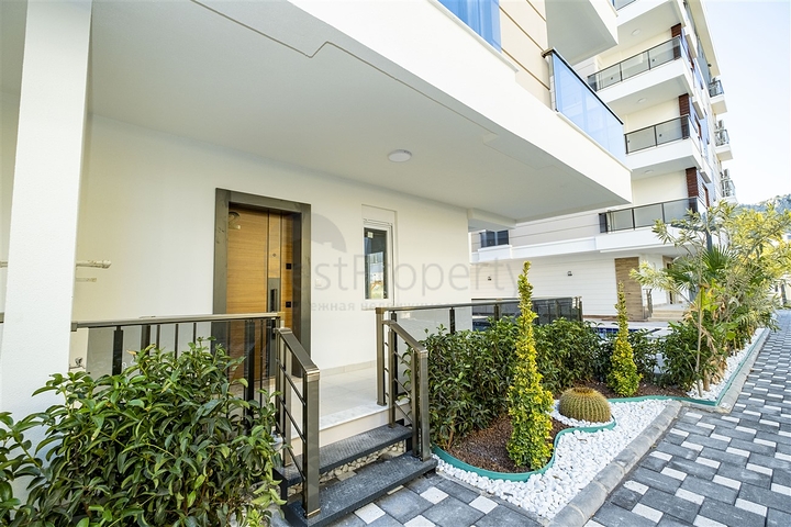 Квартиры 1+1  в новом комплексе в Лимане