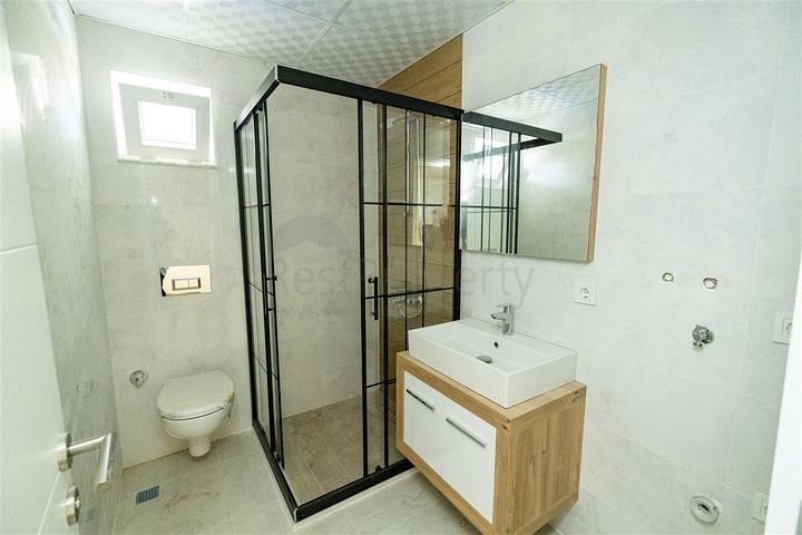 Квартиры 1+1  в новом комплексе в Лимане