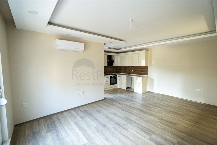 Квартиры 1+1  в новом комплексе в Лимане