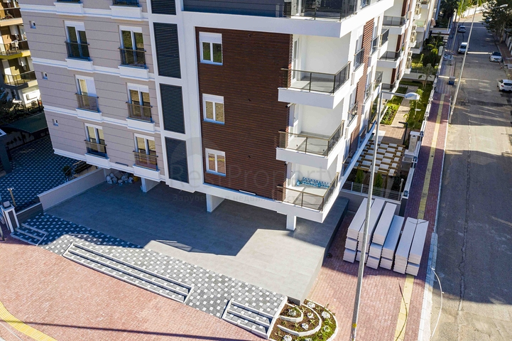 Квартиры 1+1  в новом комплексе в Лимане