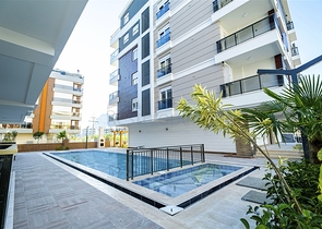 Квартиры 1+1  в новом комплексе в Лимане