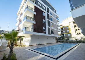 Квартиры 1+1  в новом комплексе в Лимане